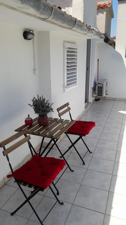 Central, Spacious, Great View Χβαρ Εξωτερικό φωτογραφία