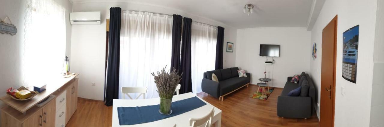 Central, Spacious, Great View Χβαρ Εξωτερικό φωτογραφία